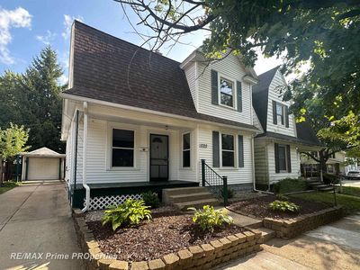 1020 10th St NW, Grand Rapids, MI, 49504