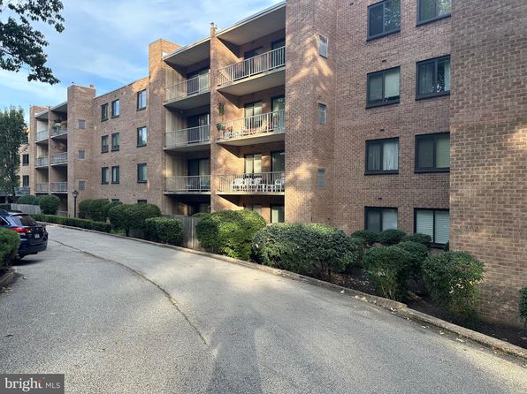 1637 Oakwood Dr #101