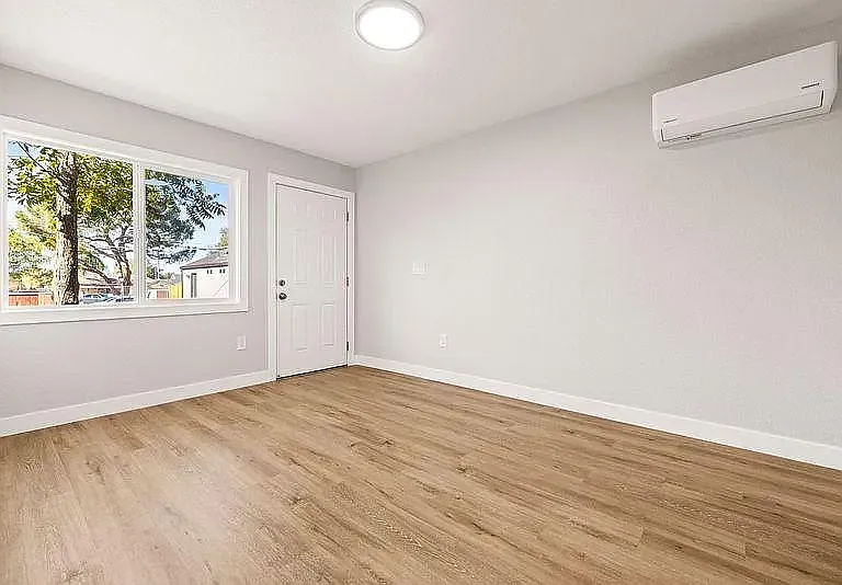 2 bed, $1,750 — Photo 3