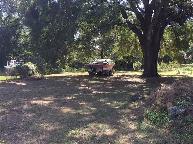 2nd image of 607 N Miller Rd
