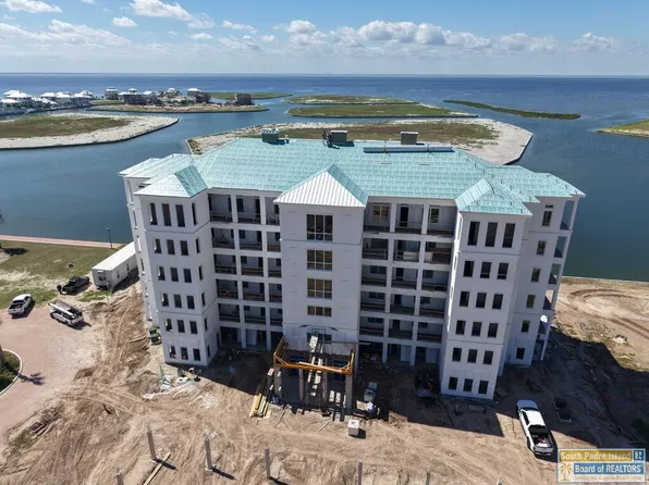 200 W Wharf St #105, South Padre Island, TX 78597