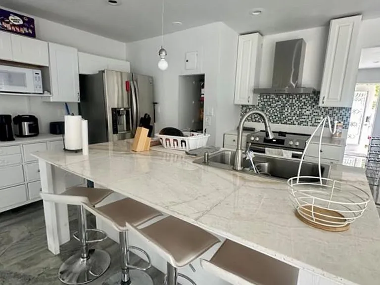2520 Fillmore St — Photo 7