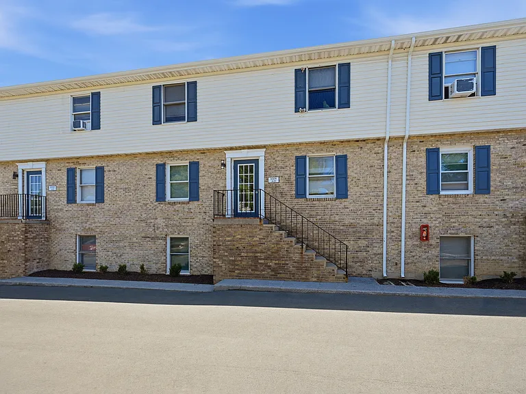 Fort Collier Terrace — Photo 37
