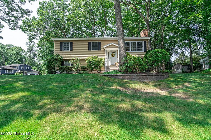 2nd image of 17 Westchester Drive