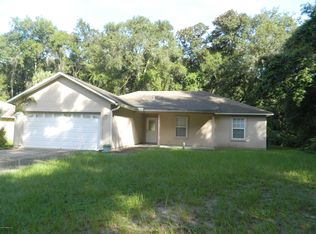 104 Tallwood Ave, Satsuma, FL 32189