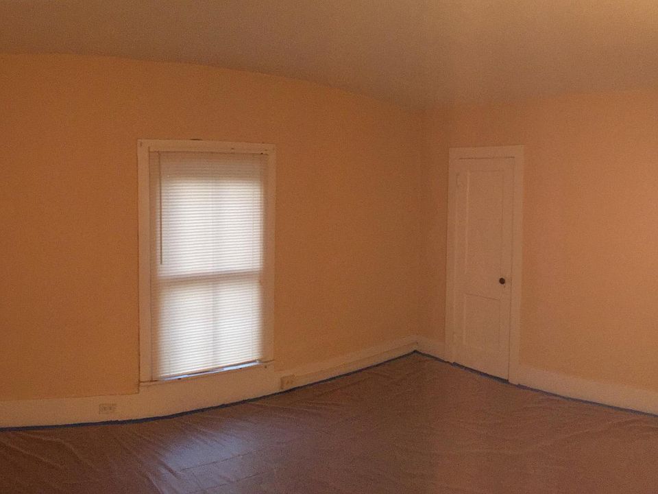2nd image of 70 E 2nd St