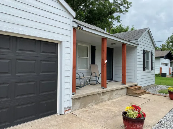 3 S Bailey St, Pryor, OK 74361