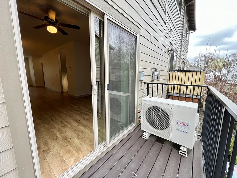 Edy Road Townhomes — Photo 8
