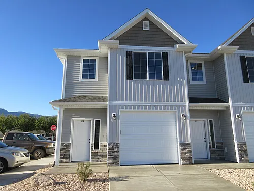 404 W 1325 N Photo 1