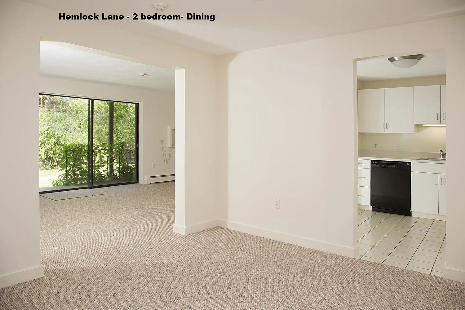2 bed, 700 sqft, $2,200 — Photo 1