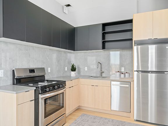 3rd image of 26-25 4th St #1810