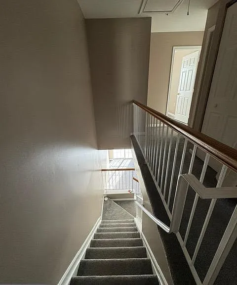 2459 Wentworth Dr — Photo 28