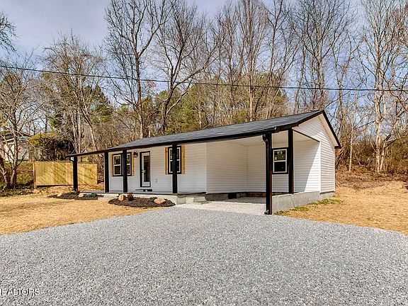 3rd image of 4835 State Highway 30 W