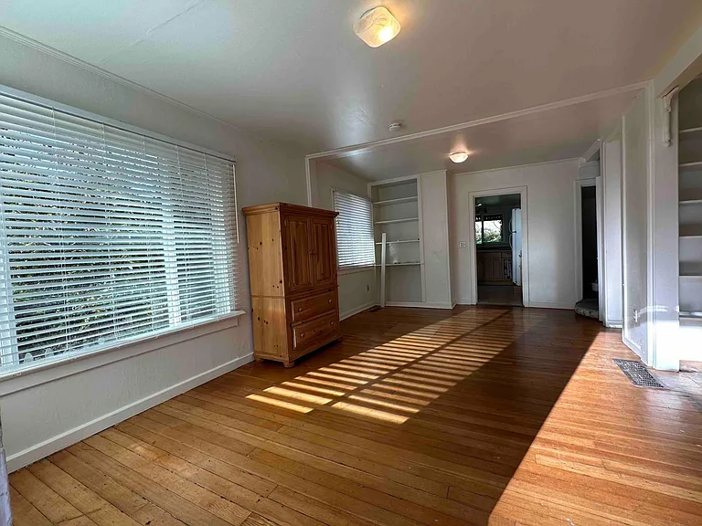 390 Grow Ave NW — Photo 11