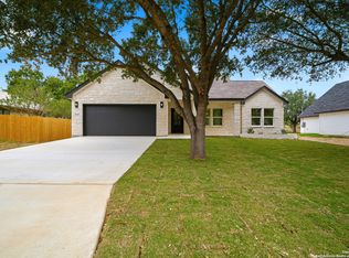15129 Norvell, Lytle, TX 78052