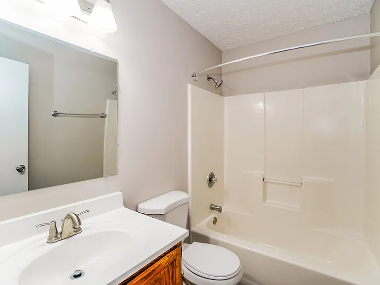 968 Western Run Dr — Photo 13