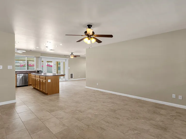 3716 S Country Club Way — Photo 10