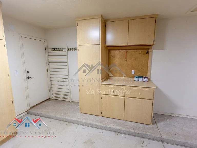 38414 N 12th St — Photo 54
