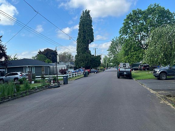 5th image of 5051 7th Ave NE