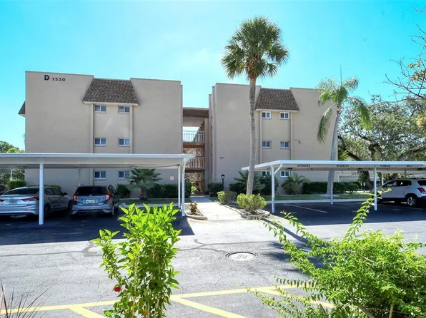 1330 Glen Oaks Dr E Unit 371D, Sarasota, FL 34232