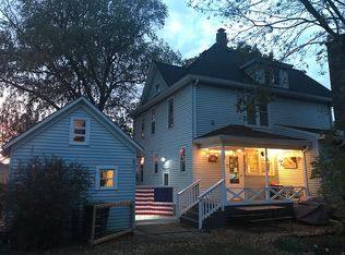 1611 Guernsey Ct, Waterloo, IA 50702