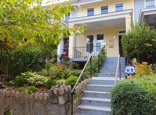 237 16th St SE, Washington, DC 20003