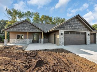 2019 Forest Ct, Saint Cloud, MN 56303