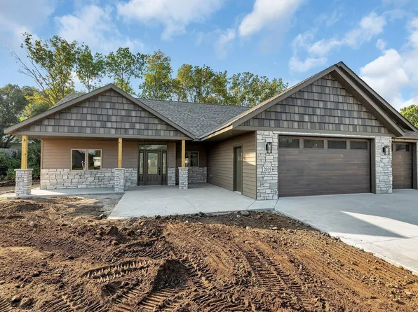 2019 Forest Ct, Saint Cloud, MN 56303