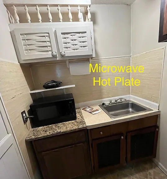 603 Dawn Dr #B — Photo 6