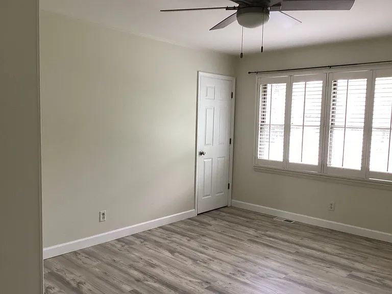 2211 Sturdy Rd — Photo 22
