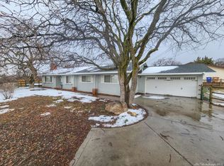 21308 Stage Dr, Tehachapi, CA 93561