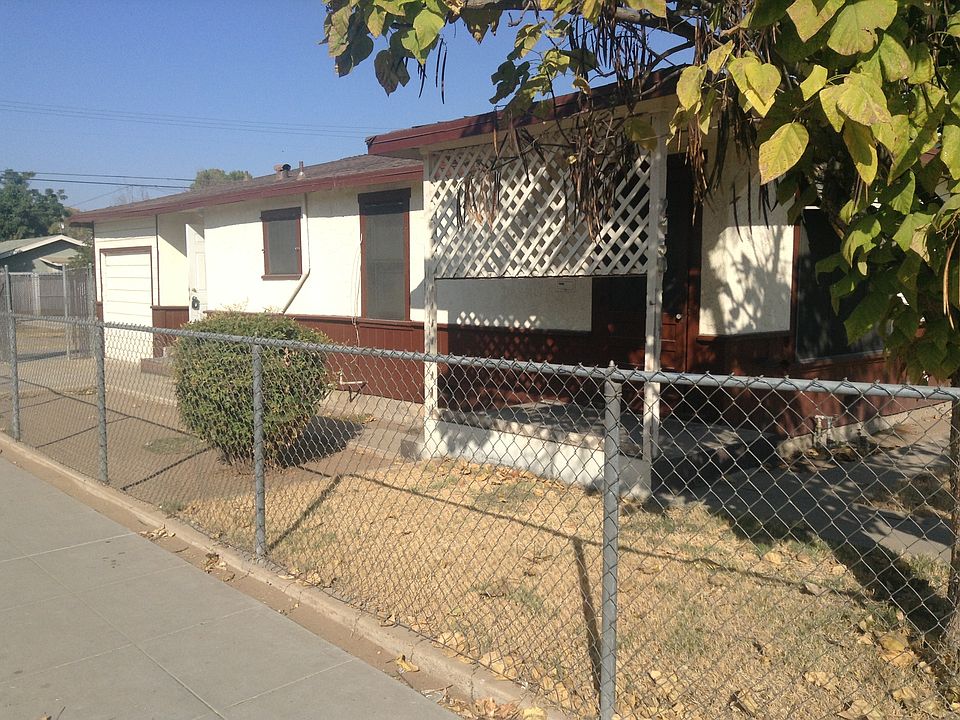 2450 s cedar