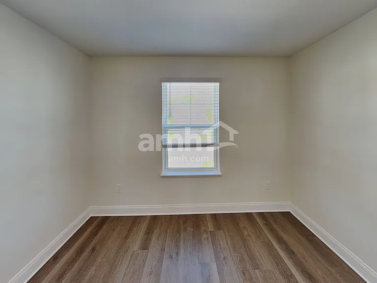 5662 Dease Rd — Photo 19
