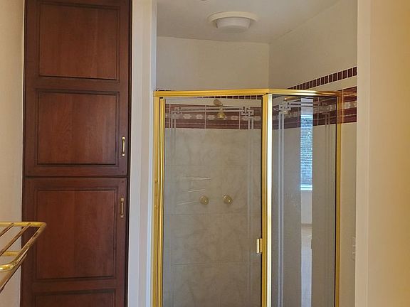 2nd image of 2424 C St #2424