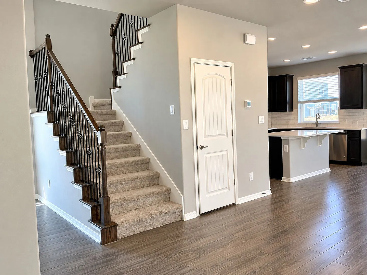 Private Gated Community inside of Plum Creek! — Photo 4