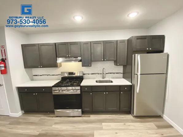 100 Carroll St, Paterson, NJ