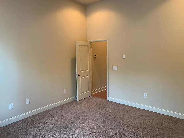 118 Ruth Dr #130 — Photo 15