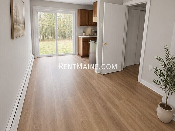 2nd image of 176 Augusta Rd APT 5