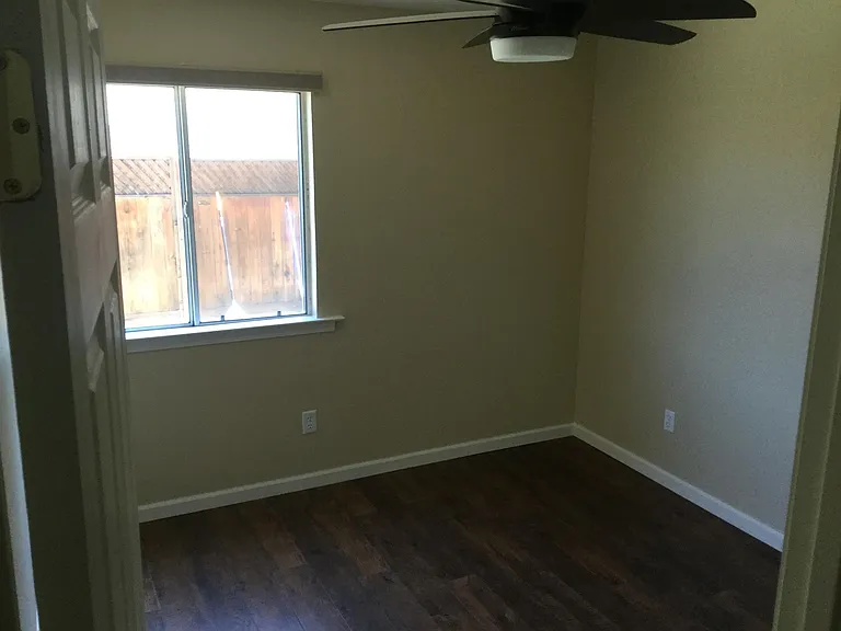 627 Lady Slipper Ln — Photo 14