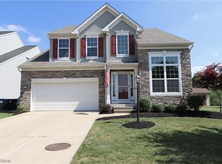 2863 Emma Ln, Brunswick, OH 44212