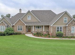 1829 Line Creek Rd, Brooks, GA 30205