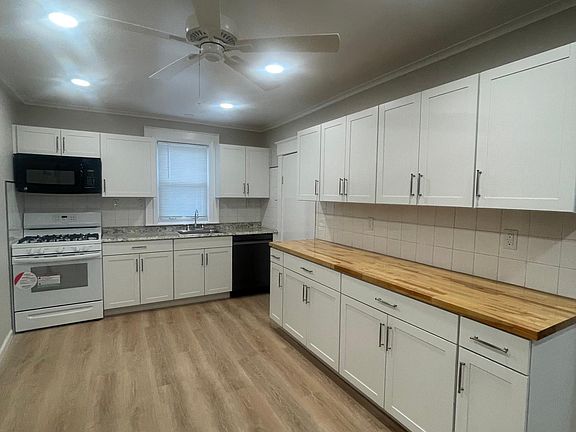4th image of 169 Lockwood Ave Floor 1