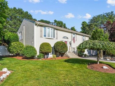32 Sprague Cir, Johnston, RI, 02919