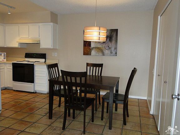 3rd image of 1523 Sunflower Cir N