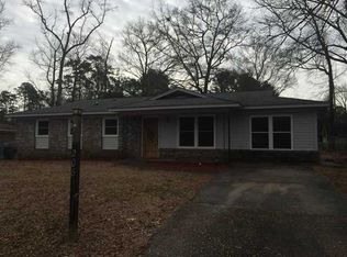 1208 Saylors Ave, Moncks Corner, SC 29461