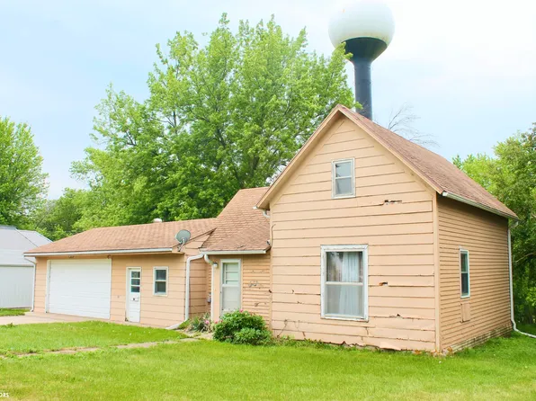 703 Monroe St, Cumberland, IA 50843