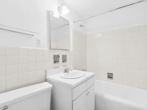 10 East End Avenue image 6 of 13