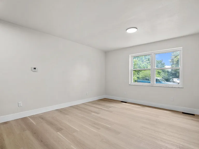 4043 Crest Dr #4041 — Photo 9