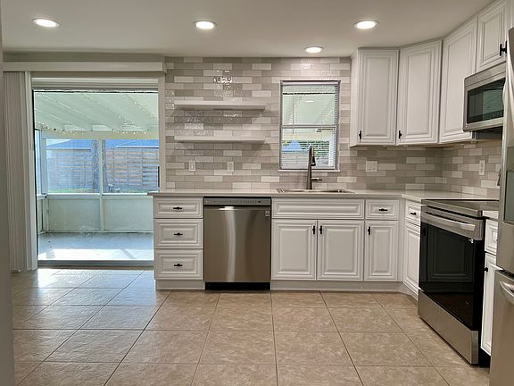 2nd image of 8820 Pohoy Ave