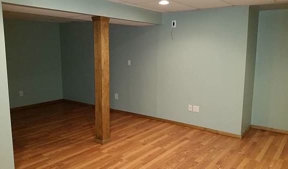 3rd image of 12 Dolphin Cir